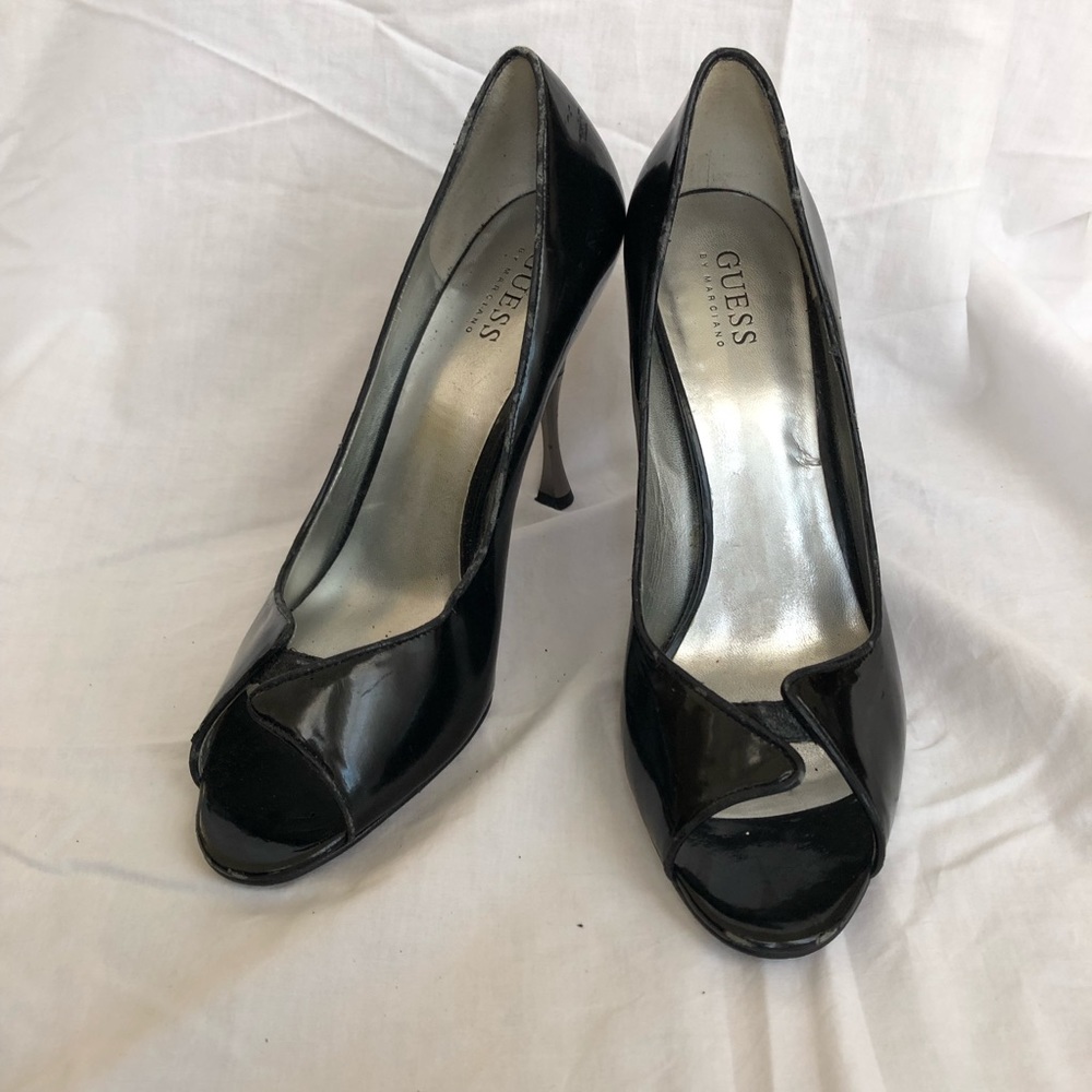 Guess black patent leather stilettos sz 9.5